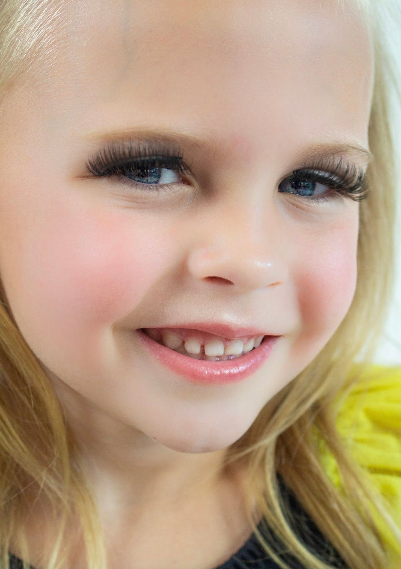 Petite Performer Lashes (3-12 yrs)