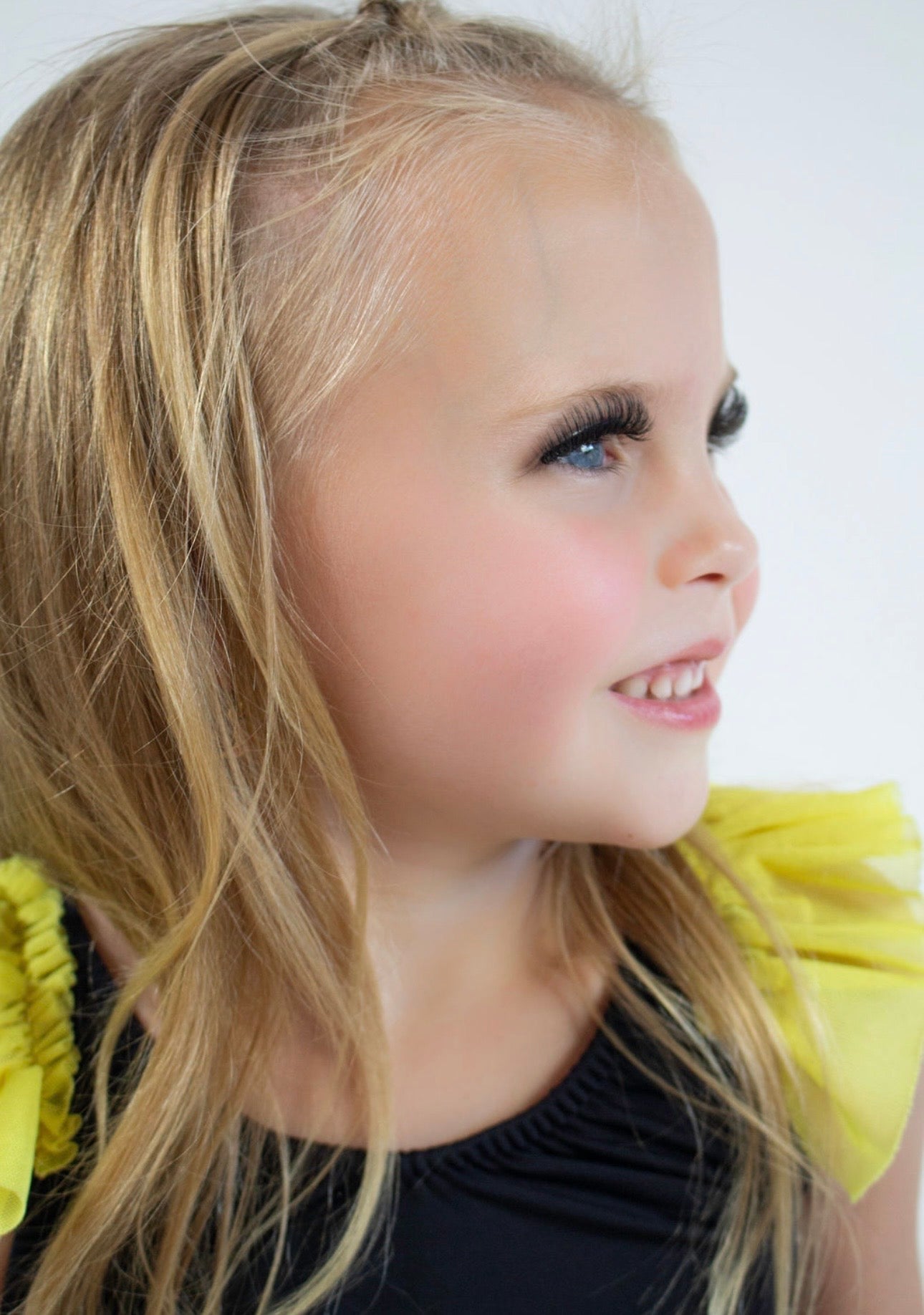 Petite Performer Lashes (3-12 yrs)